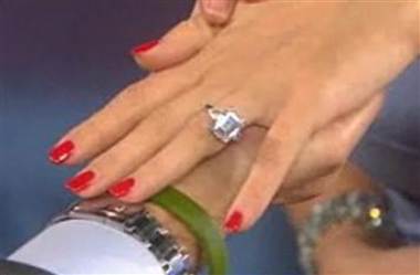 kate-hudson-engagement-ring