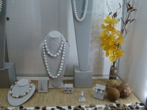 Mastoloni Pearls Mastoloni Pearls