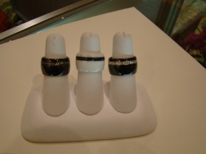 Etienne Perret Ceramic Bands Etienne Perret Black and White ceramic