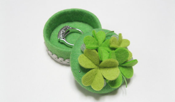 four leaf clover ring box