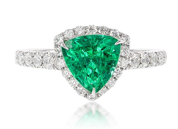 takat green engagement ring 600