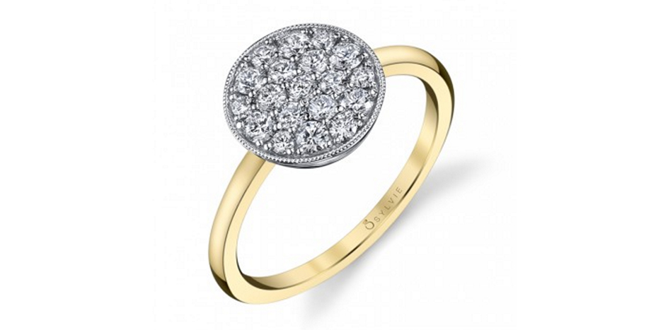 cluster-diamond-engagement-ring