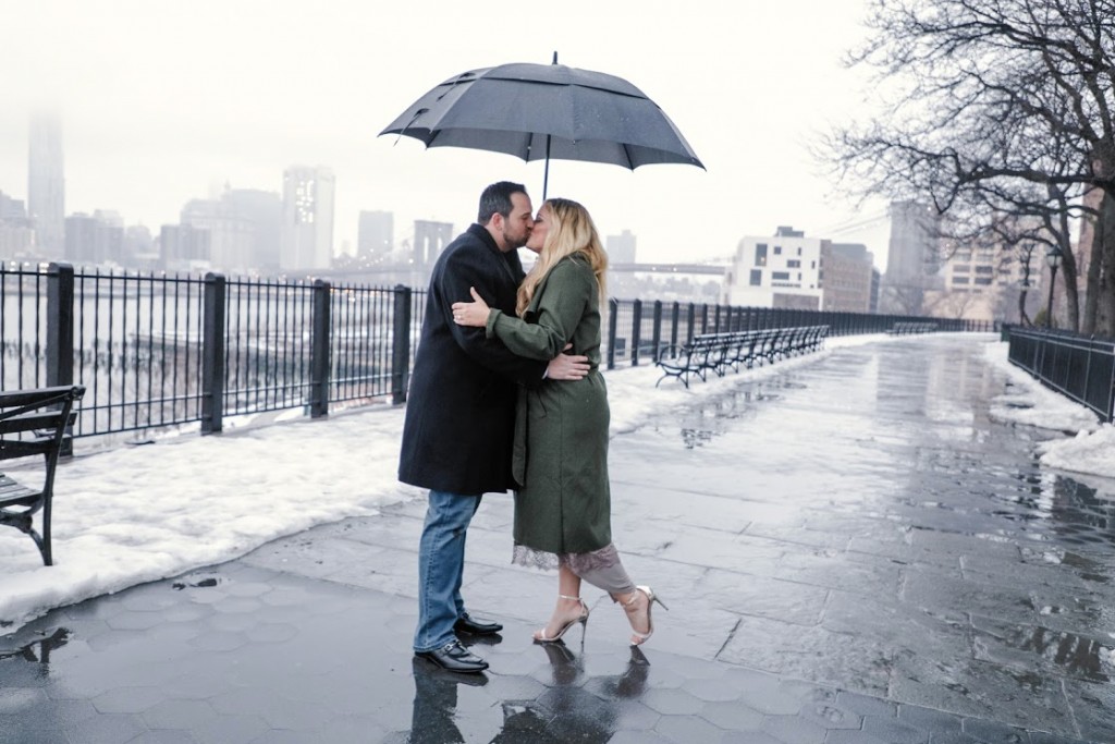 rainy proposal brooklyn kiss