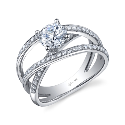 Engagement rings for thin fingers