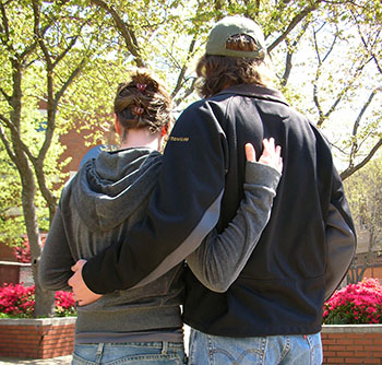 How To Tell If You’re in an Emotionally Abusive Relationship
