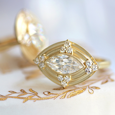 Vintage Style Engagement Rings By Erika Winters Erika Winters Designs Engagement Rings That Are Very Feminine Whimsical And Special Here A Few Of Our Favorite Pieces