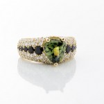 Engagement Rings With Green Gemstones