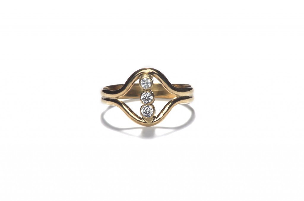 Alternative Engagement Rings With Singular Shaped Stones