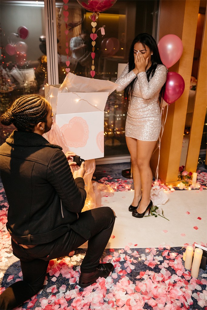 A Loving London Proposal